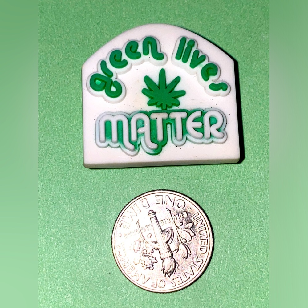 (10 for $15) Green Lives Matter 420 Crocs Shoe Charms